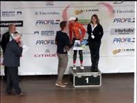 Marianne Vos wordt gehuldigt als leidster in het algemeen klassement, na 4 etappes gereden te hebben. Uiteindelijk wint ze de Holland Ladies Tour 2011, wat haar derde overwinning op rij is.